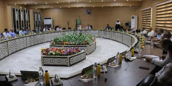 اجتماع مجلس إدارة جامعة بسكرة في دورة استثنائية