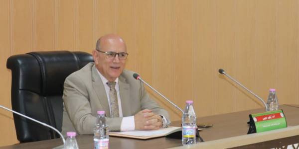 مدير جامعة بسكرة يترأس أشغال المجلس العلمي للجامعة